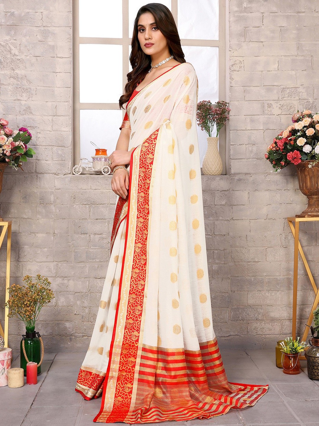 

KALINI Woven Design Banarasi Saree, White