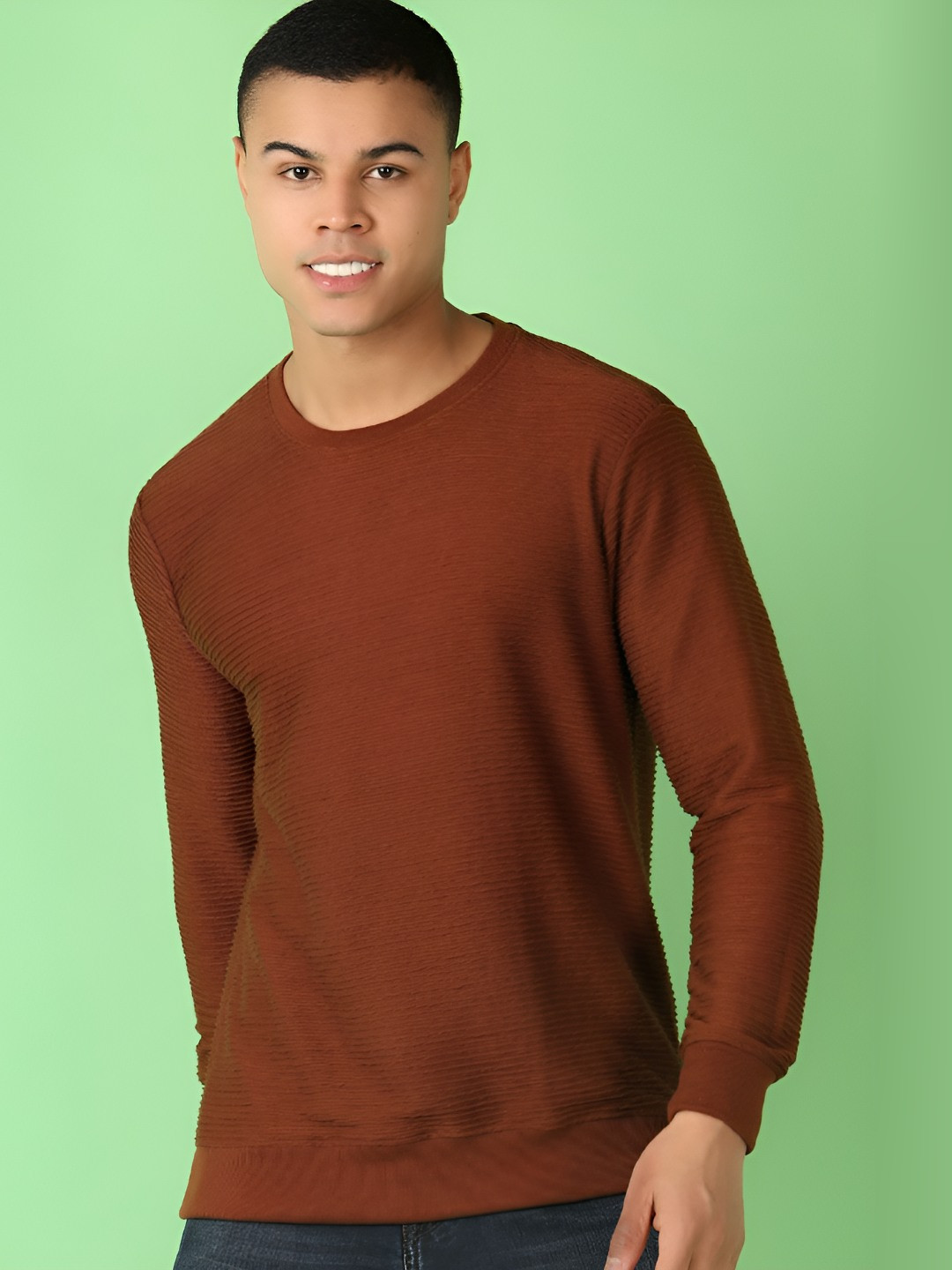 

V-Mart Men T-shirt, Brown