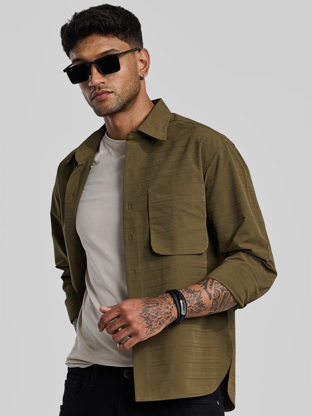 

Snitch Men Smart Spread Collar Textured Casual Shirt, Olive