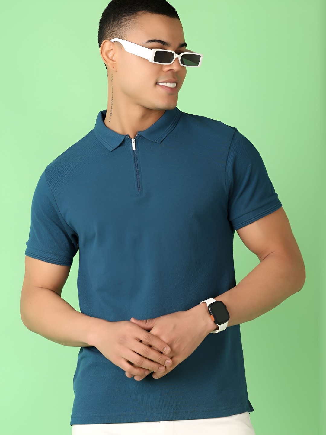 

V-Mart Men Solid Polo Collar T-shirt, Blue