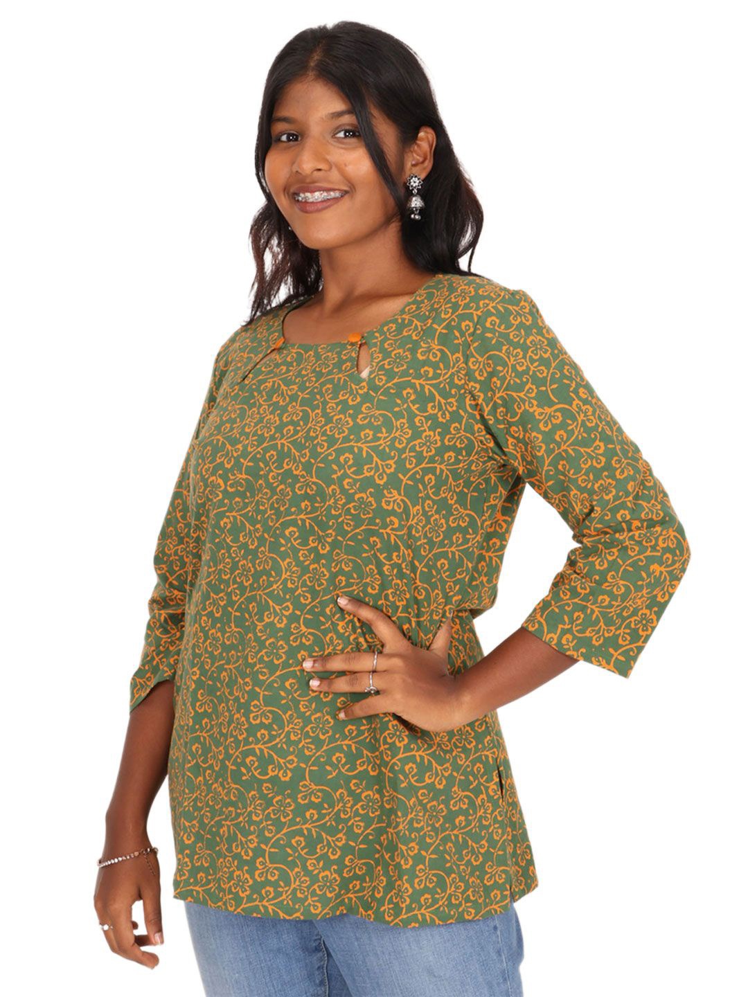 

Avishya Women Floral Printed Pure Cotton Kurti, Green