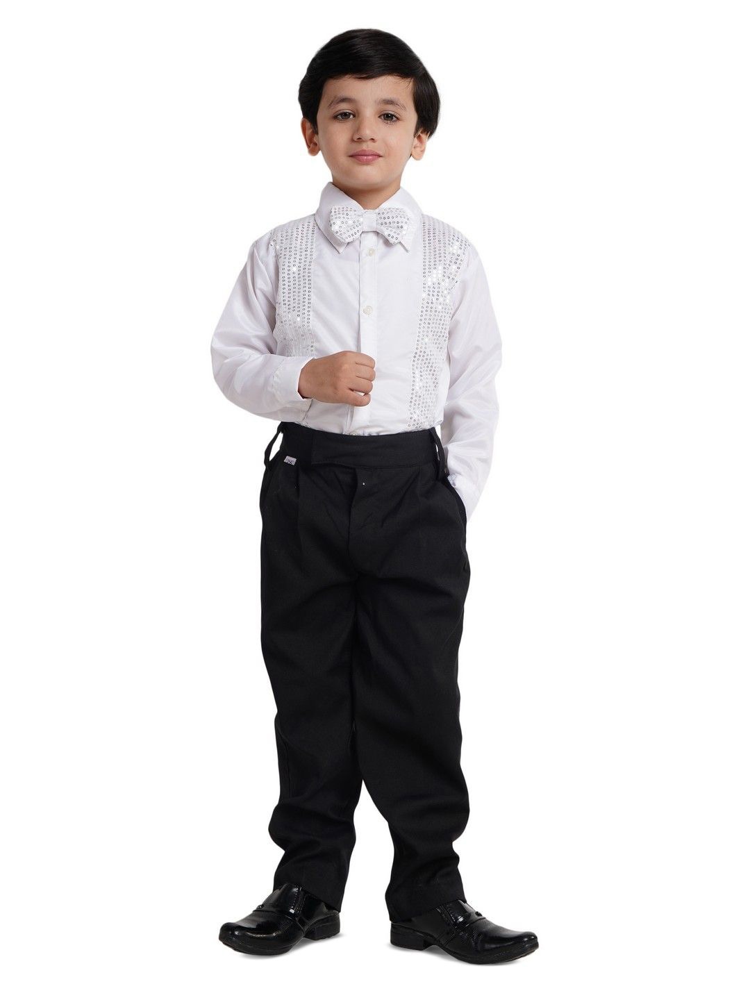 

Kaku Fancy dresses Boys Standard Spread Collar Solid Casual Shirt With Bow, White