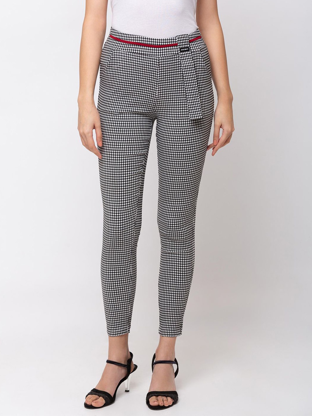 

SHECZZAR Women Skinny Fit Checked Jeggings, Black
