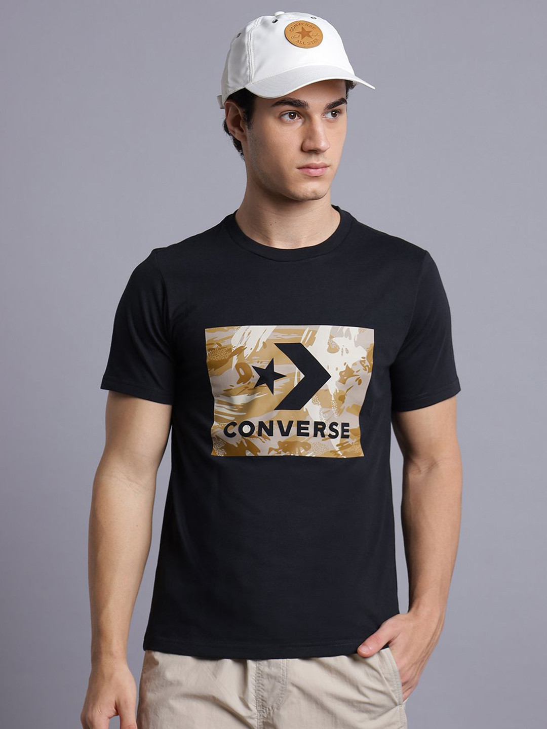 

Converse Men Star Chevron Camo T-Shirt, Black