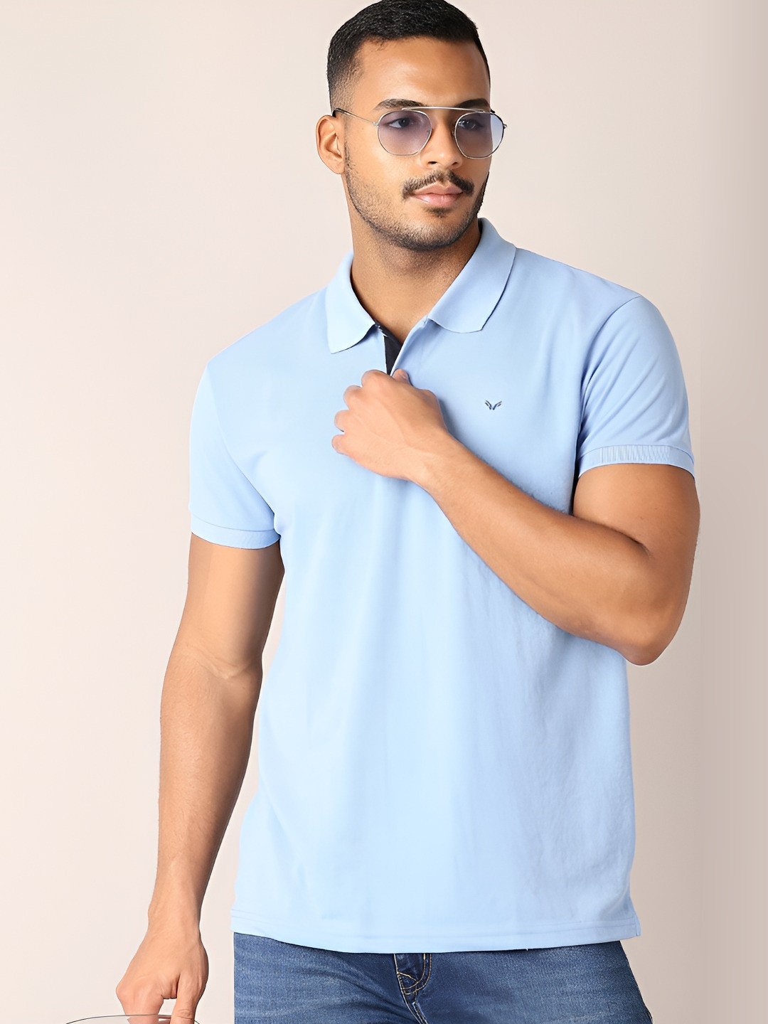 

V-Mart Men Solid Polo Collar T-shirt, Blue