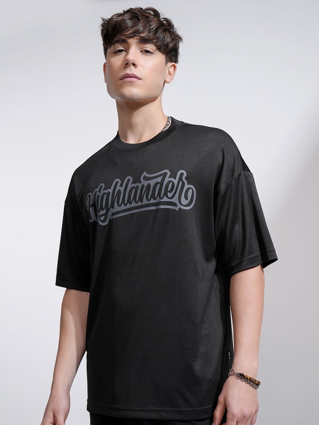 

HIGHLANDER Men Typography Printed Round Neck Oversized T-shirt, Black