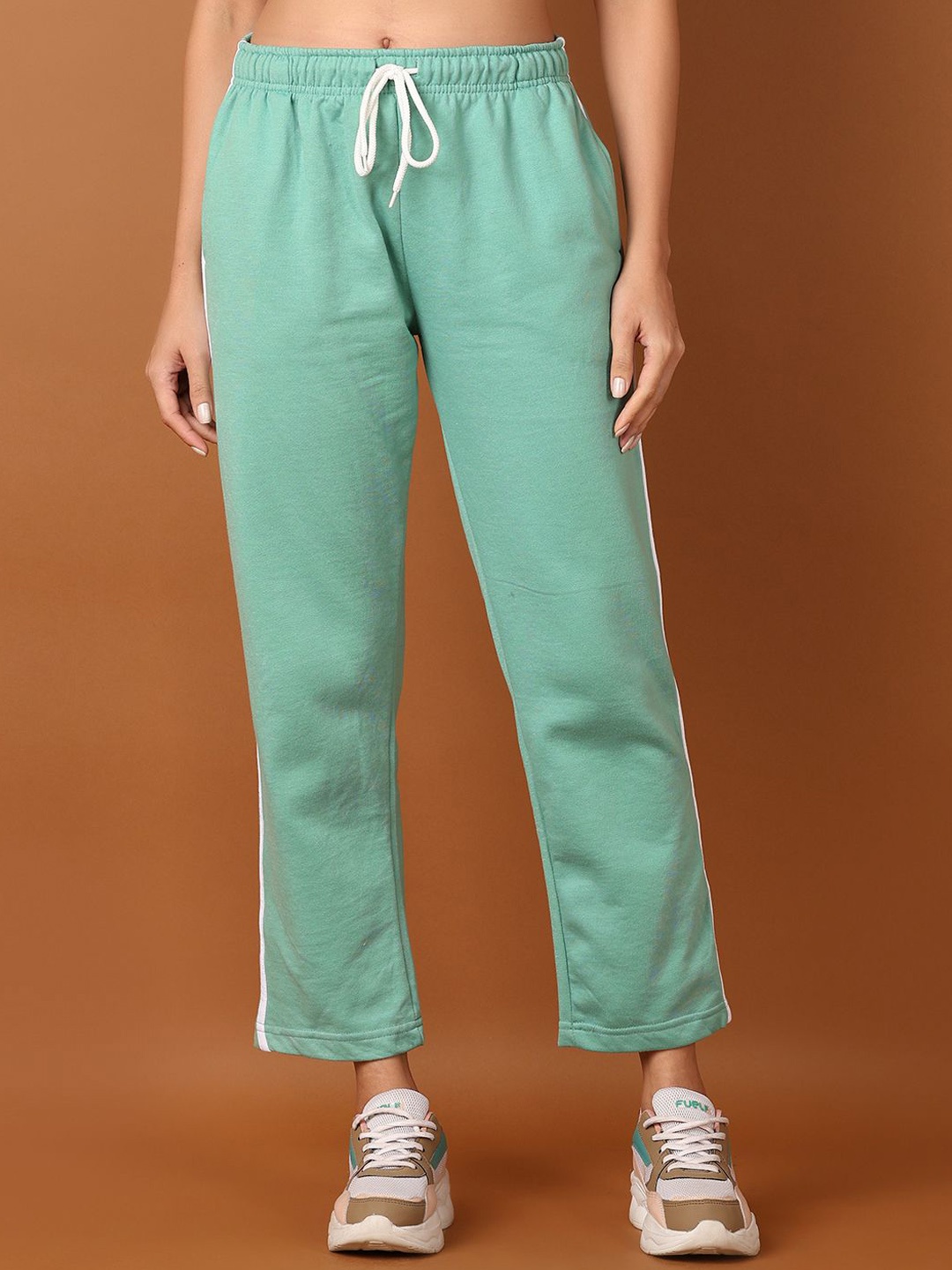 

V-Mart Women Western Spun Fleece W-Pyjama Mid-Rise Track Pants, Green