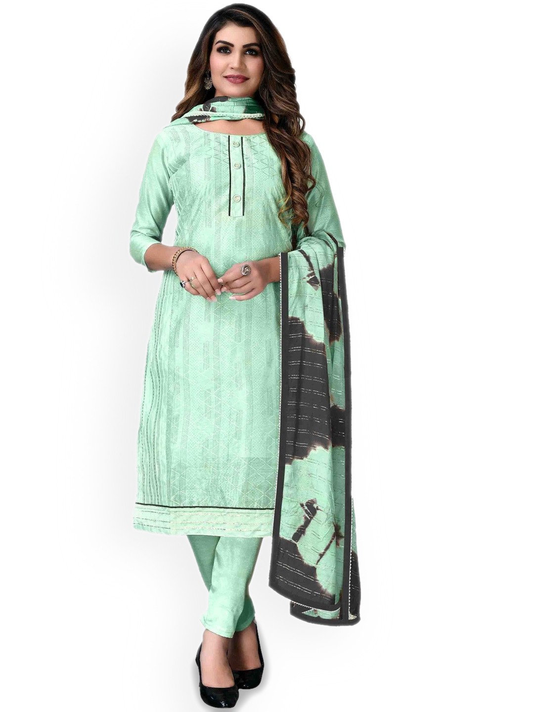 

Maroosh Geometric Printed Unstitched Dress Material, Green