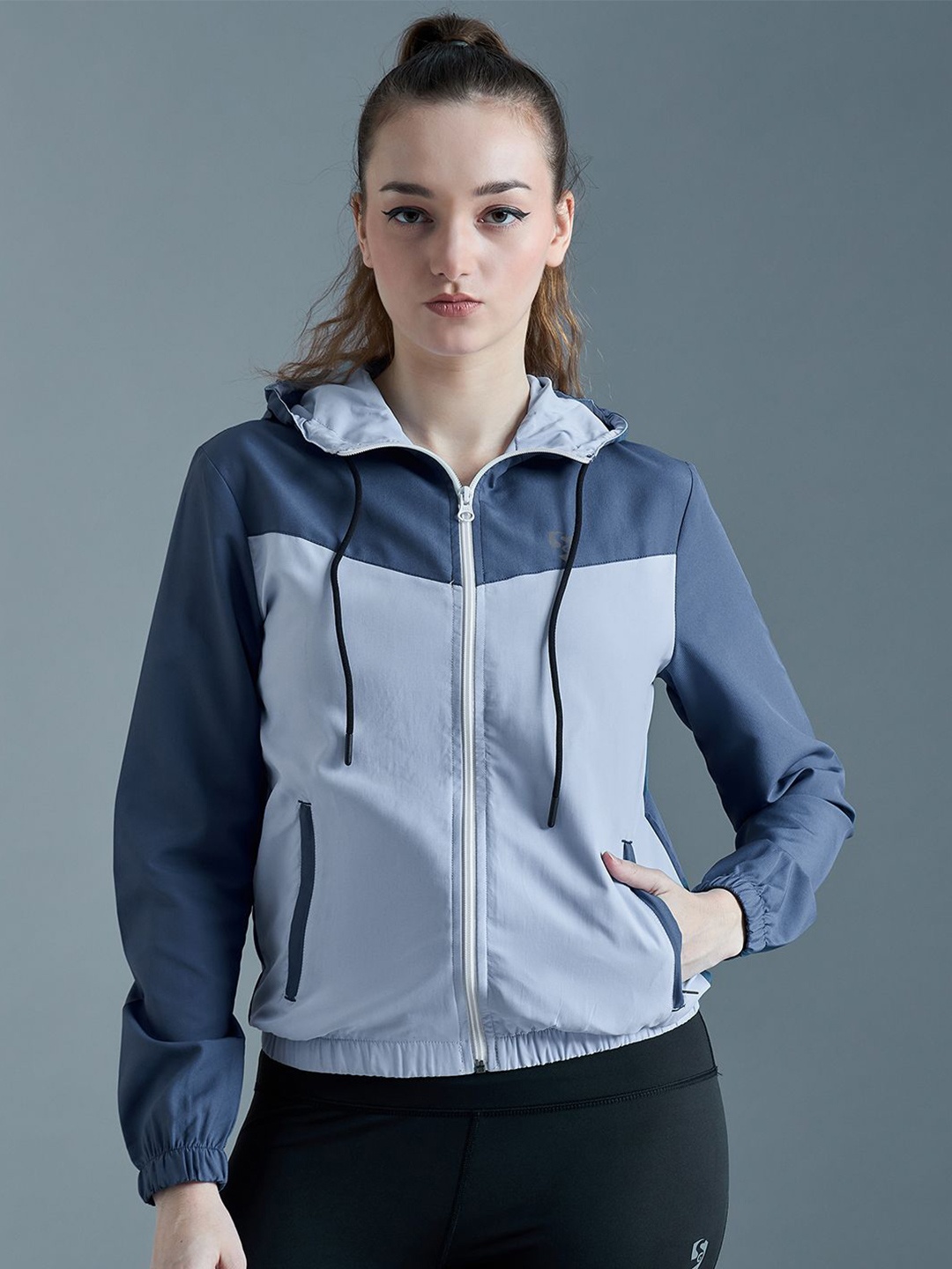 

SG Women Colourblocked Hooded Casual Sweatshirt, Blue