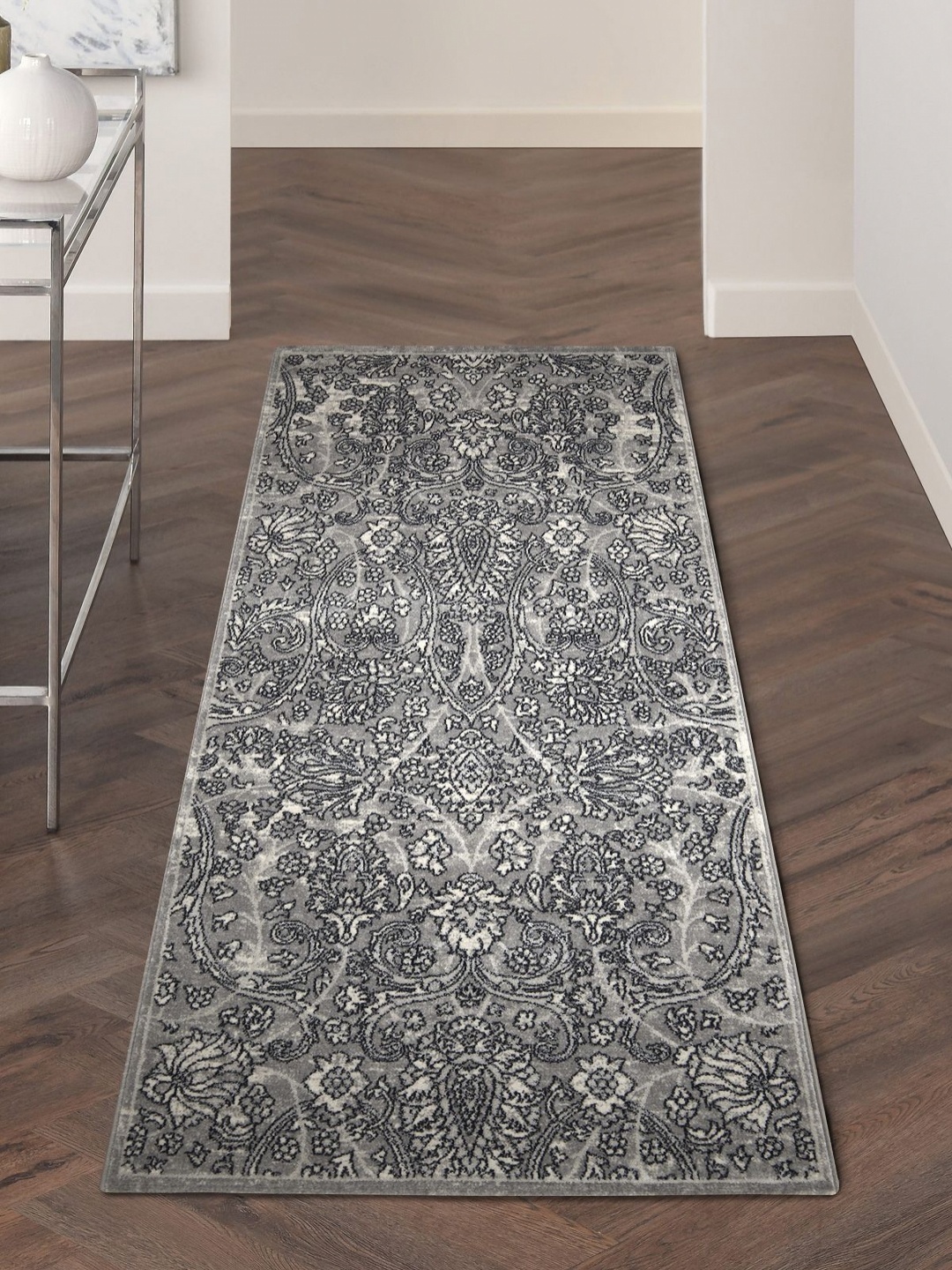 

OBSESSIONS Silvertoned and Grey Ethnic Motifs Printed Anti-Static Bedside Runner, Silver