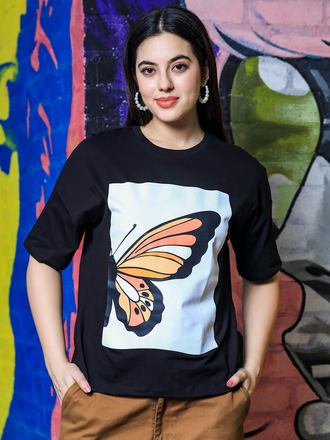 

HEYLAY Women Graphic Printed Round Neck Pure Cotton T-shirt, Black