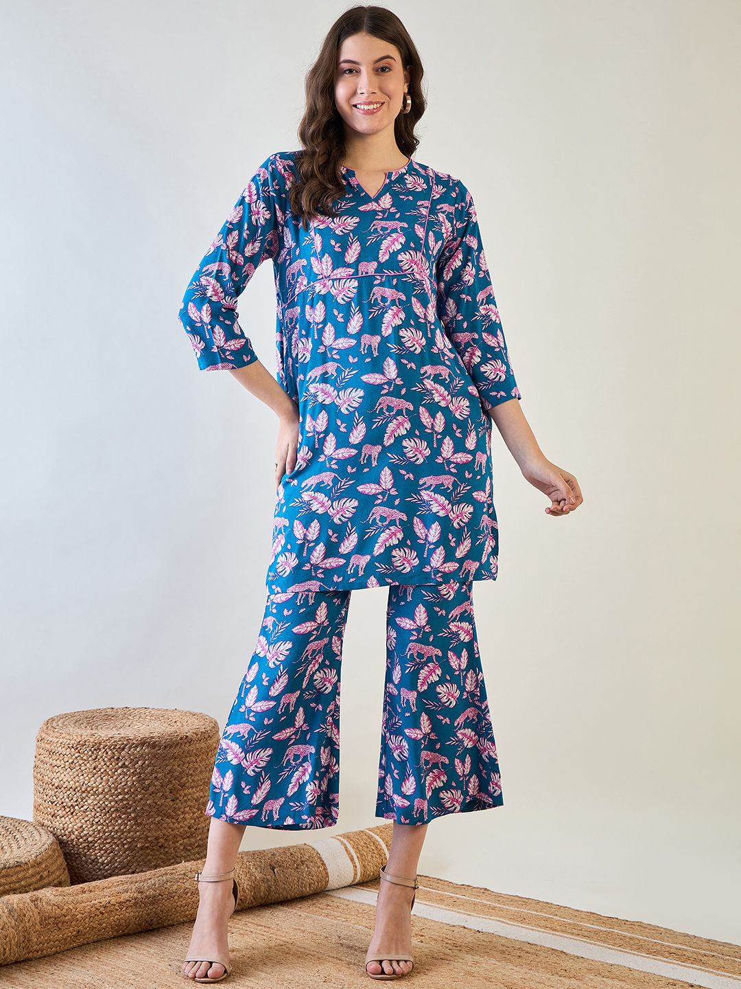 

The Kaftan Company Blue and Pink Printed Notch Neck Tunic With Trousers Co-Ords