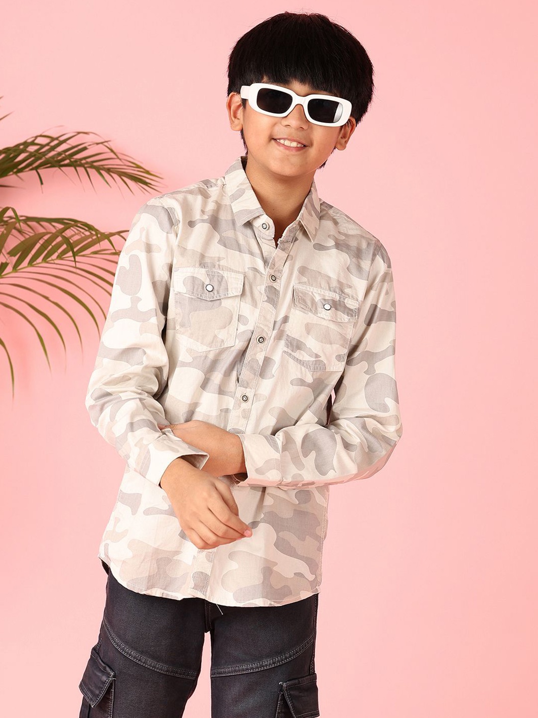 

V-Mart Boys Spread Collar Camouflage Printed Cotton Casual Shirt, Grey