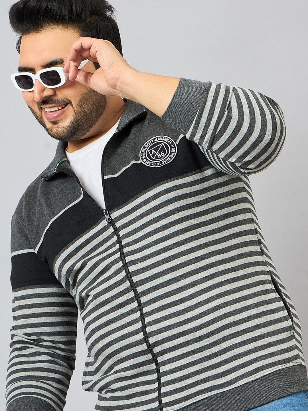 

AUSTIVO Men Striped Sweatshirt, Grey