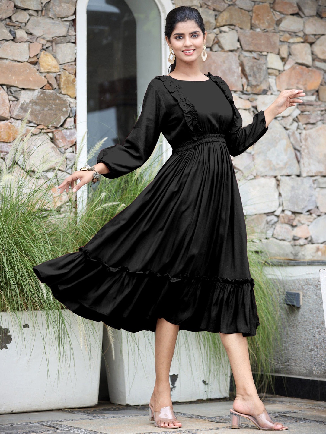 

Raiyani Enterprise Women Round Neck Fit & Flare Midi Dress, Black