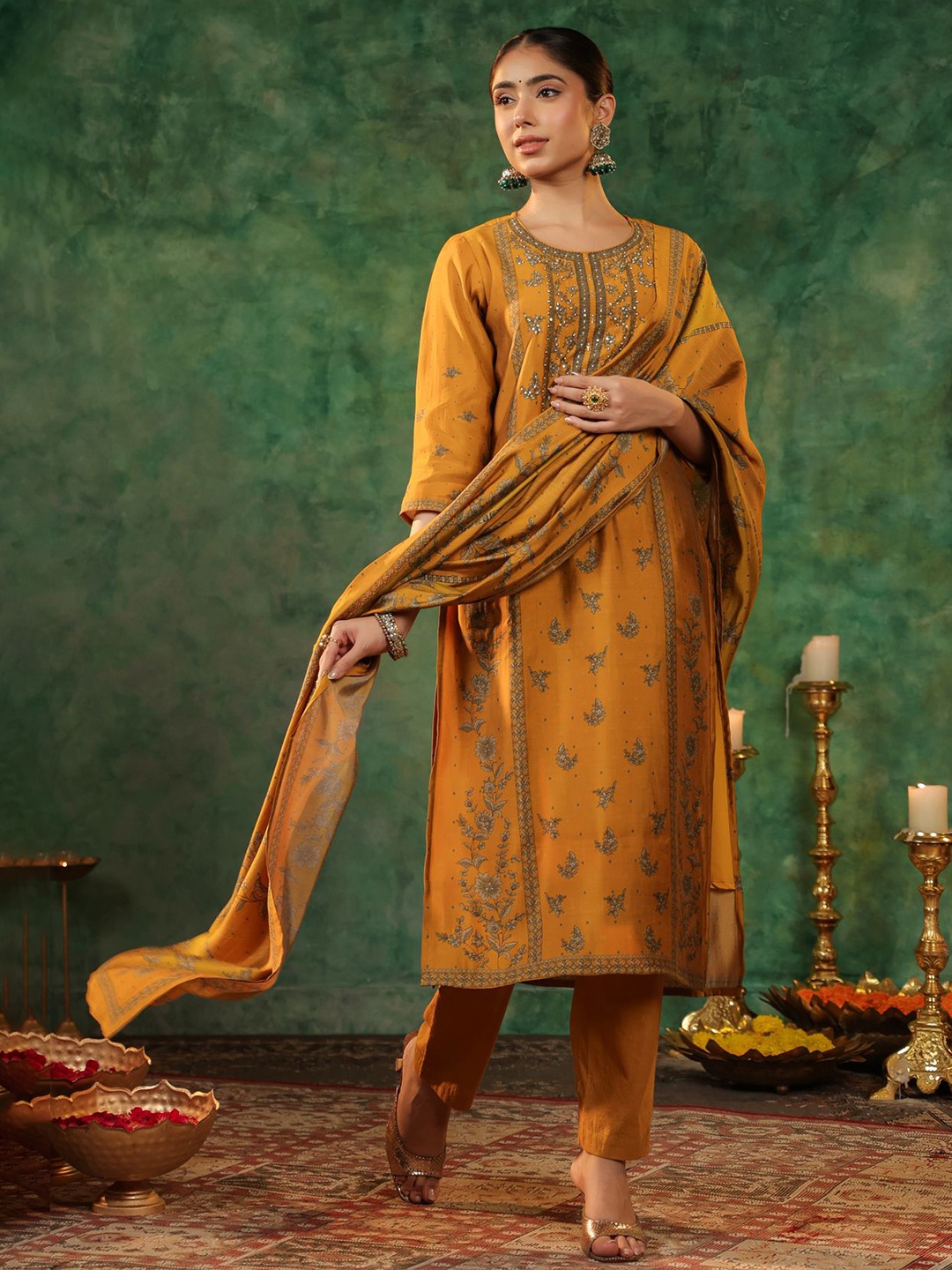 

Rain & Rainbow Floral Printed Kurta With Trousers & Dupatta, Mustard