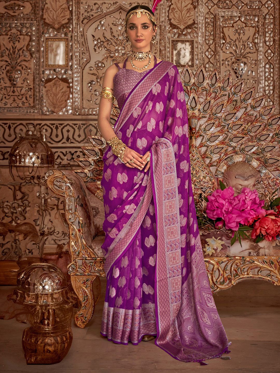 

Anouk Woven Design Zari Saree With Blouse Piece, Magenta