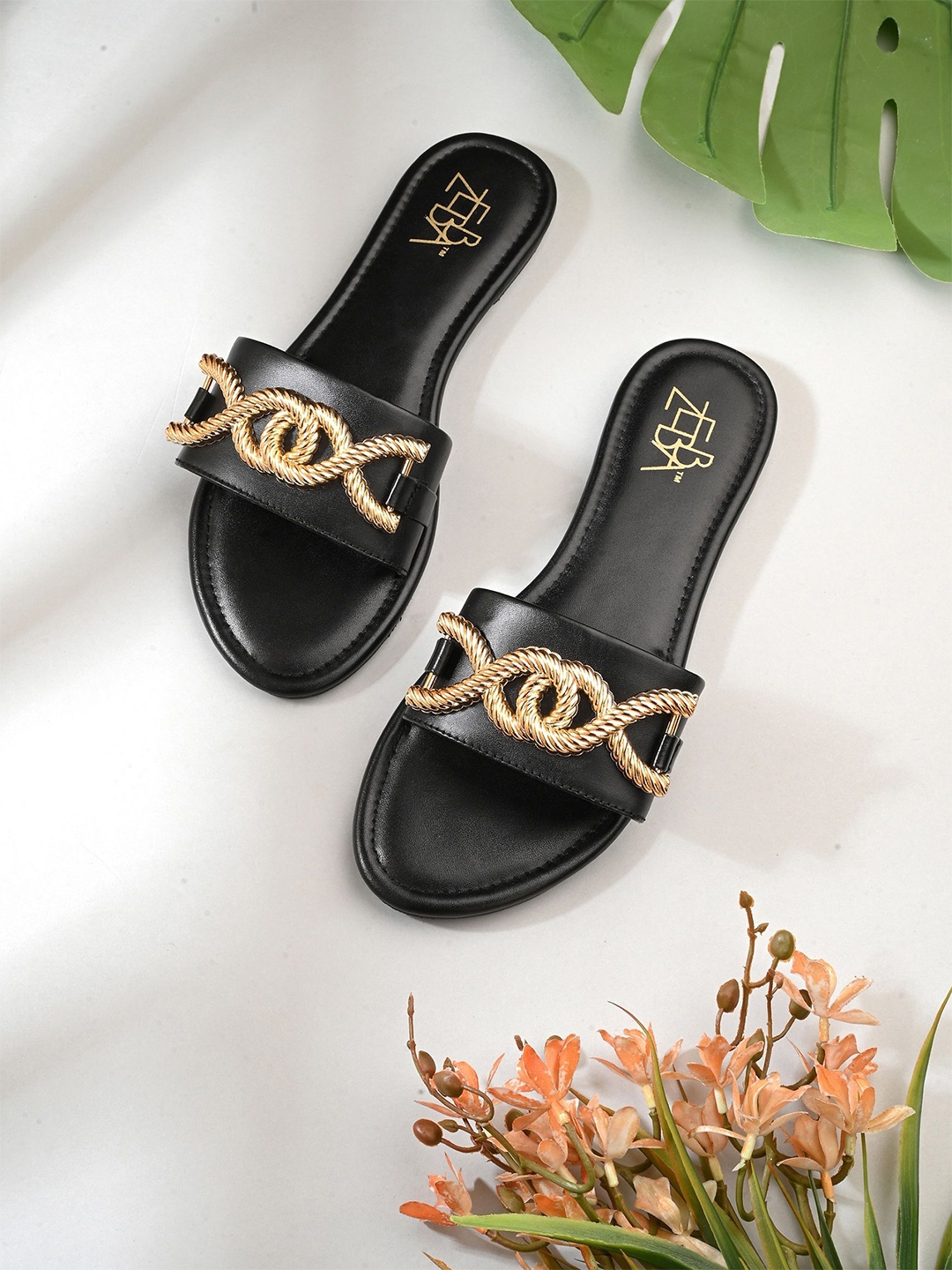 

Zebba Women Printed Open Toe Flats, Black