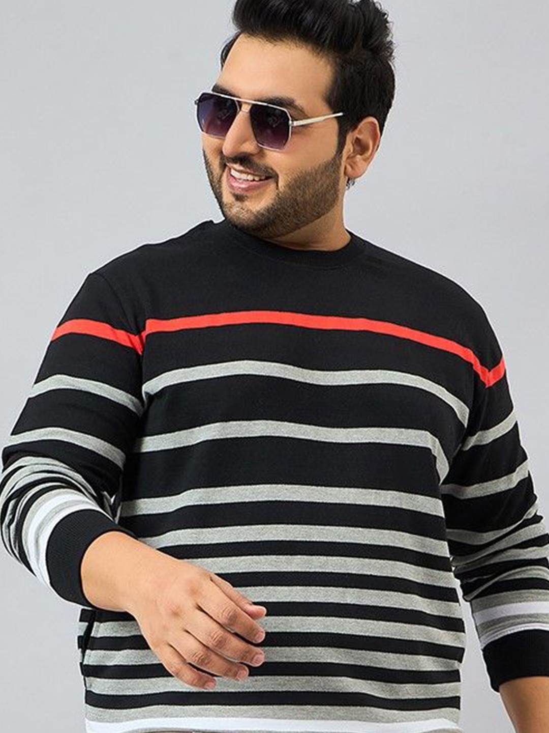 

AUSTIVO Men Striped Round Neck Sweatshirt, Black