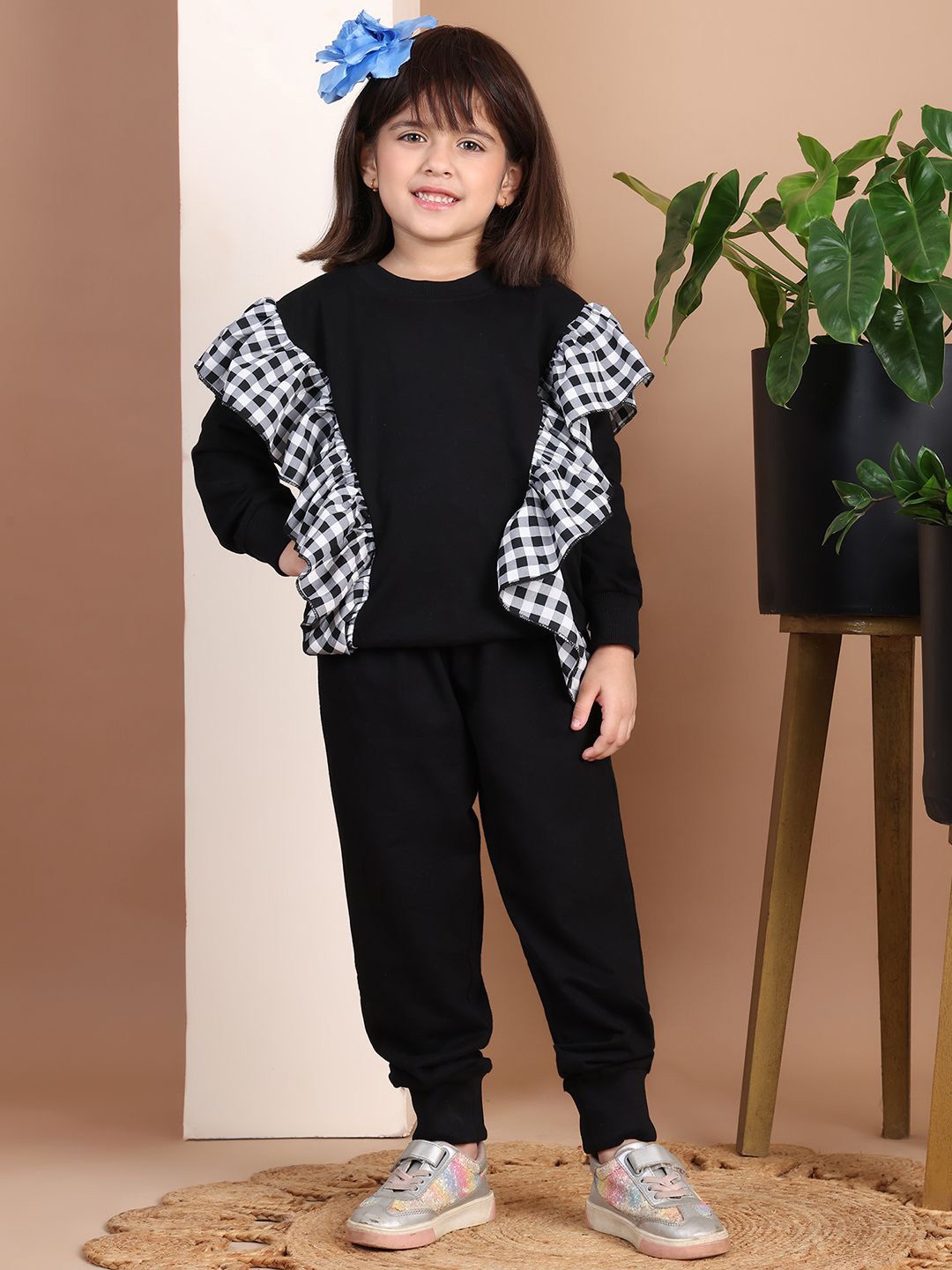 

Baawri Girls Pure Cotton Top With Joggers, Black