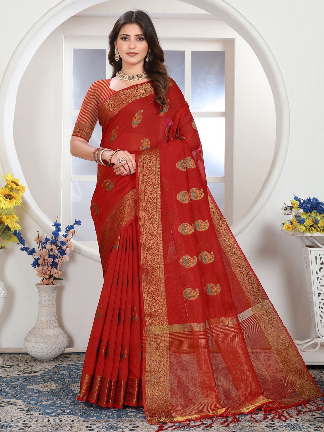 

ISHIKA FAB Woven Design Chanderi Saree, Red