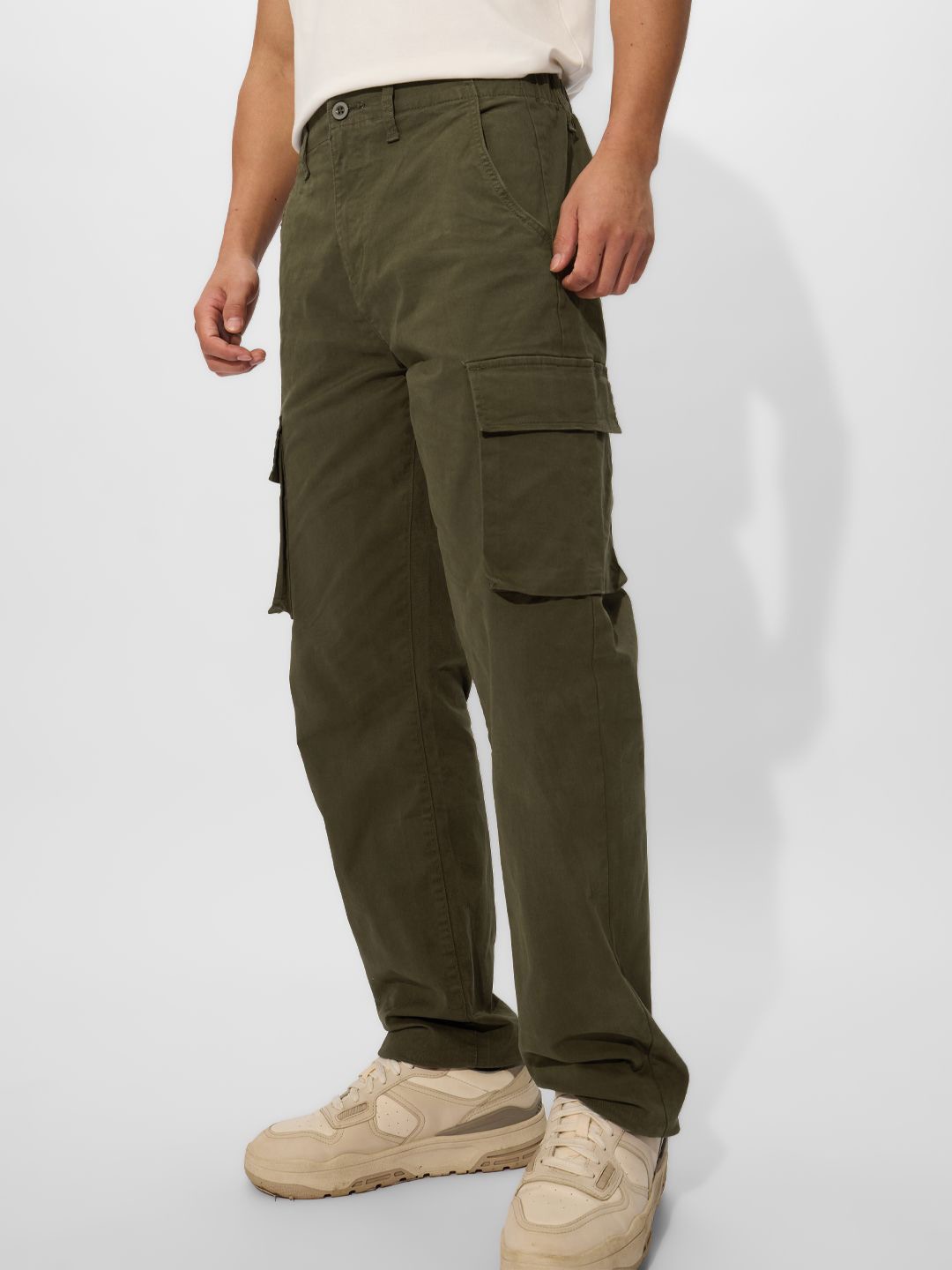 

The Souled Store Men Cotton Straight Fit Trousers, Olive