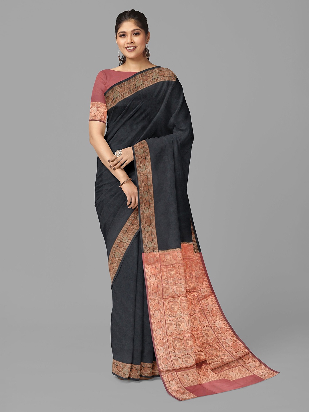 

The Chennai Silks womens Kanjeevaram Saree, Black