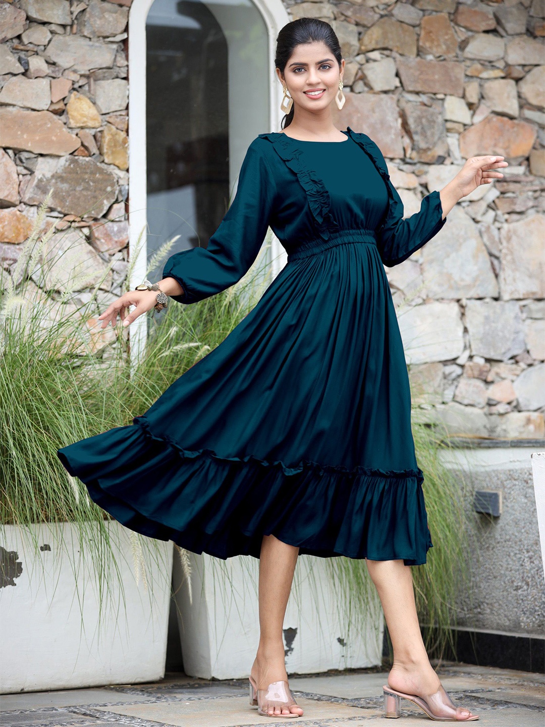 

Krunal Raiyani Women Layered Tiered Fit & Flare Maxi Dress, Teal