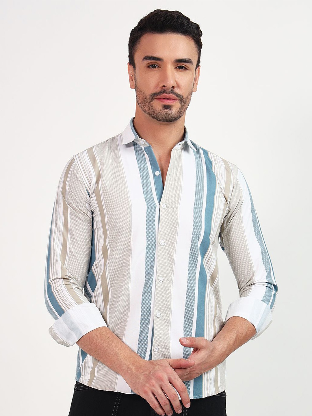 

YOUTH FIRST Men Premium Spread Collar Vertical Striped Casual Shirt, Blue