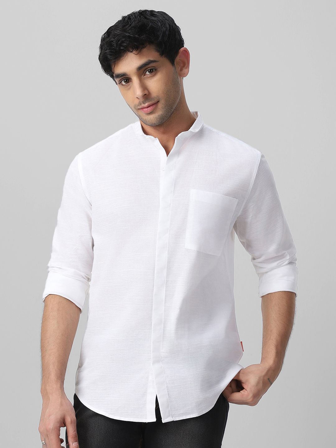 

Urbano Fashion Men Club Collar Solid Cotton Casual Shirt, White
