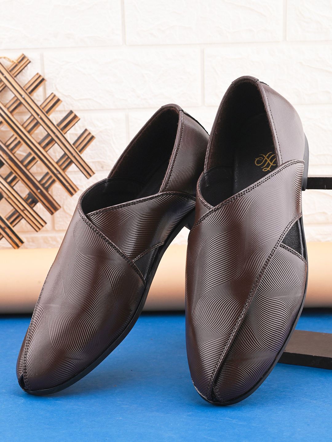 

House of Pataudi Men Casual Slip On Sandals, Brown