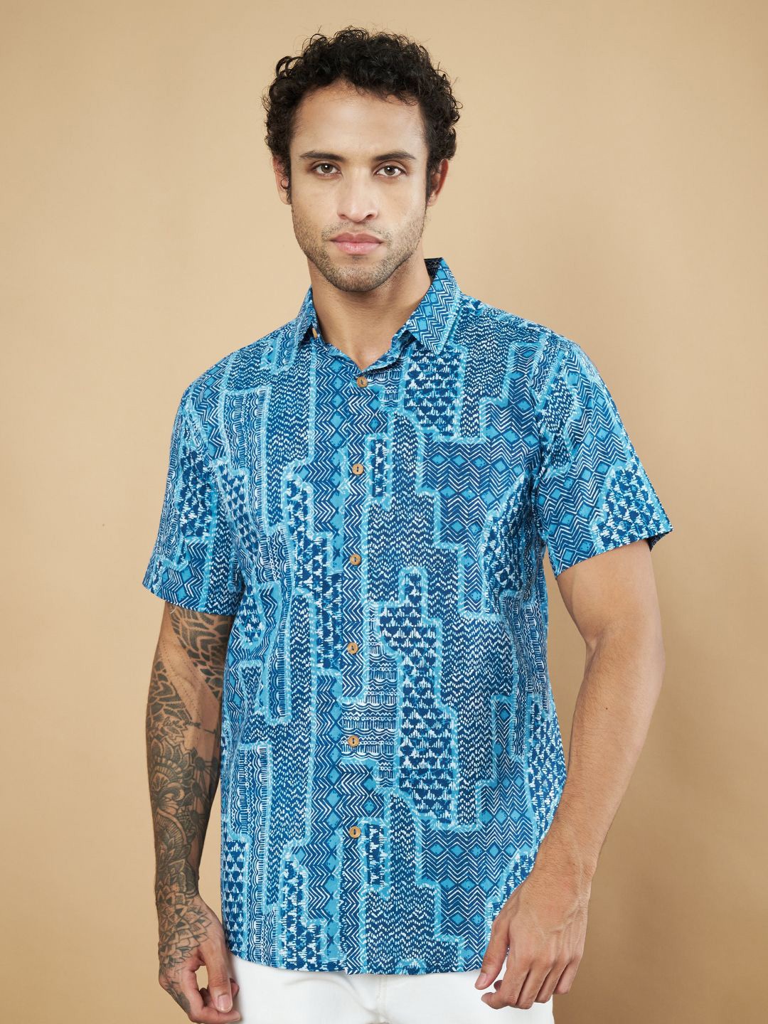 

COTLAND FASHION Men Premium Spread Collar Ethnic Motifs Printed Cotton Casual Shirt, Blue