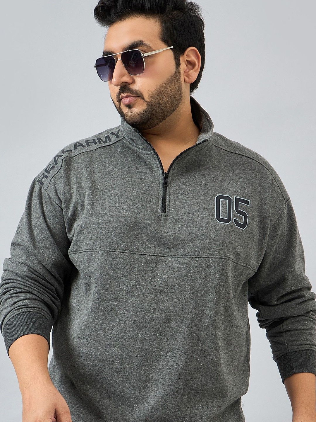 

AUSTIVO Men Typography Printed Sweatshirt, Grey