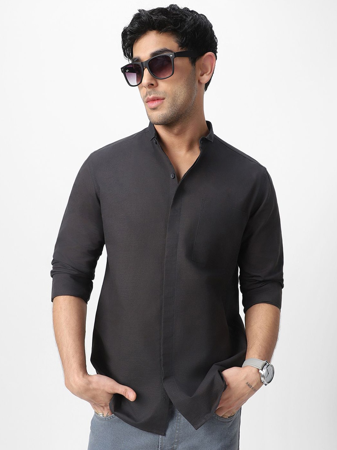 

Urbano Fashion Men Slim Collar Solid Cotton Casual Shirt, Grey