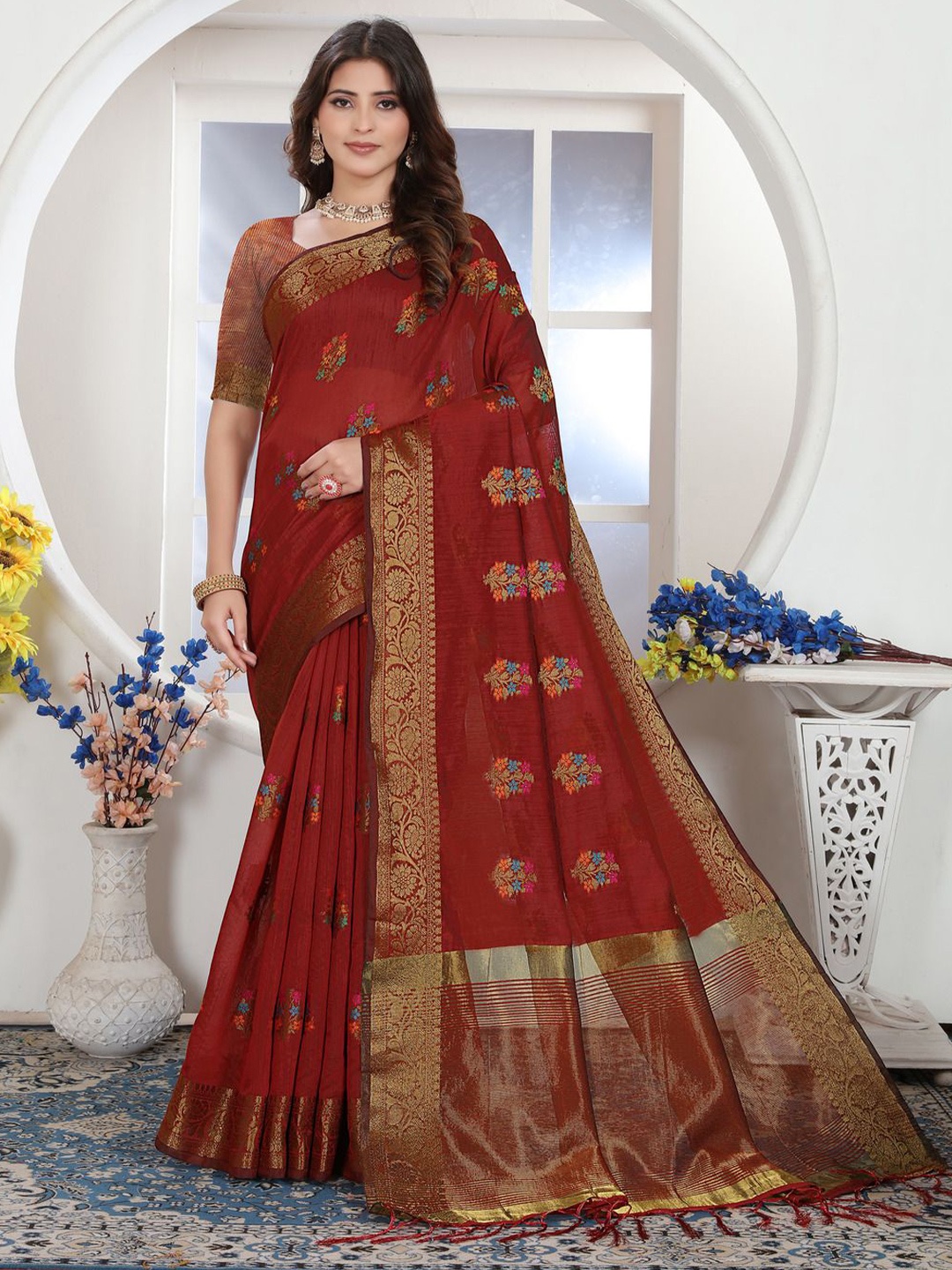 

ISHIKA FAB Woven Design Zari Traditional Chanderi Saree, Maroon