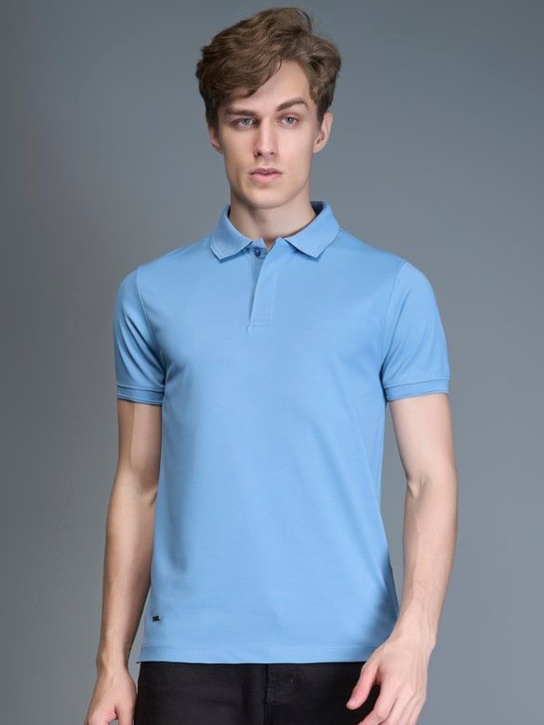 

MAXZONE Men Solid Polo Collar T-shirt, Blue
