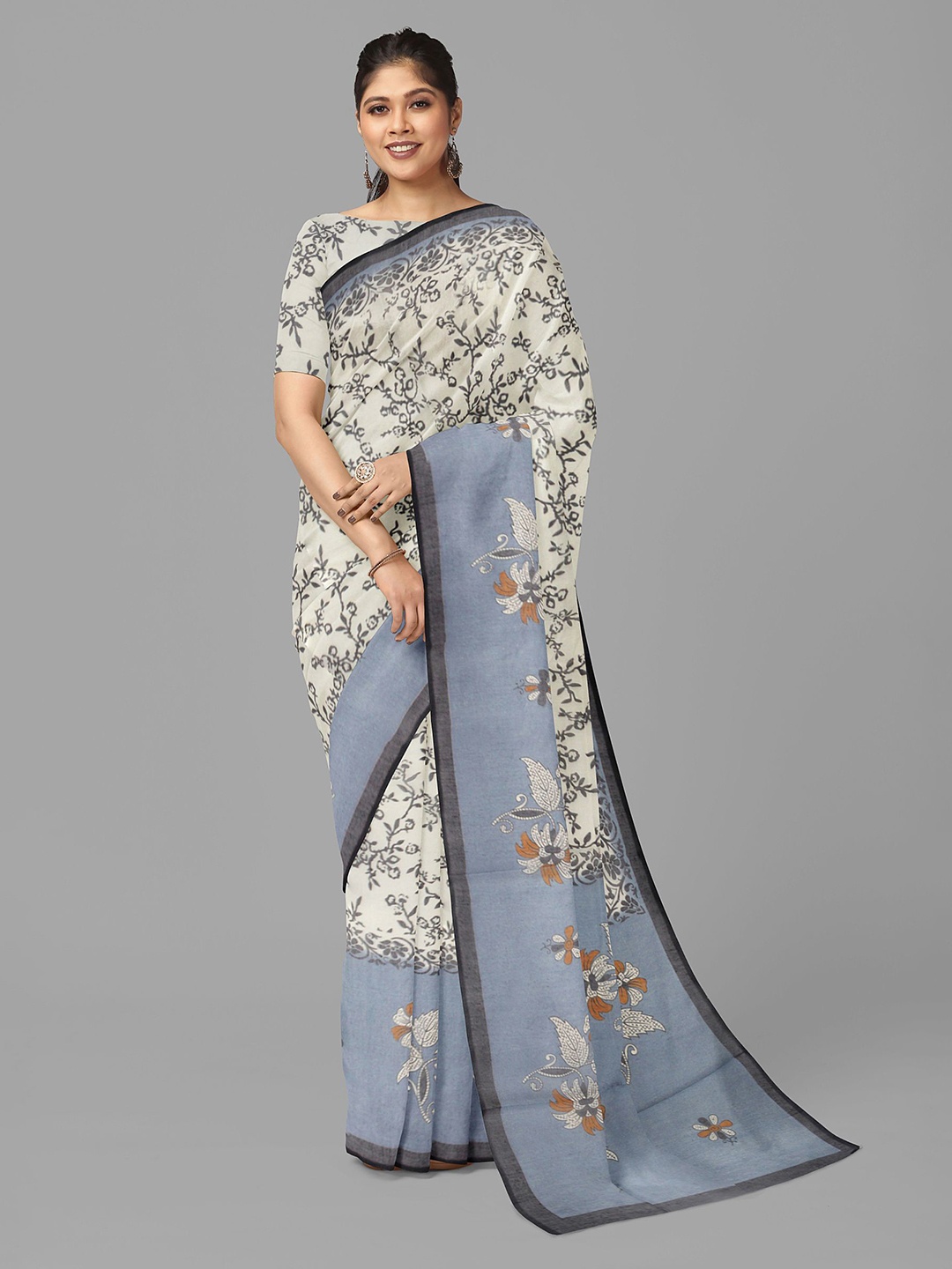 

The Chennai Silks Floral Zari Pure Cotton Muga Saree, Cream