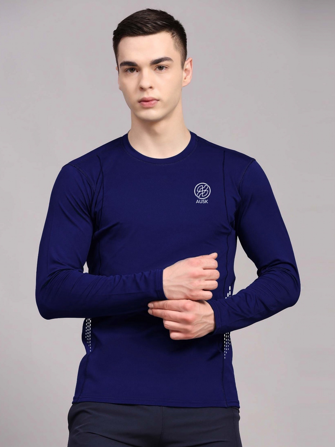 

AUSK Men Applique T-shirt, Blue