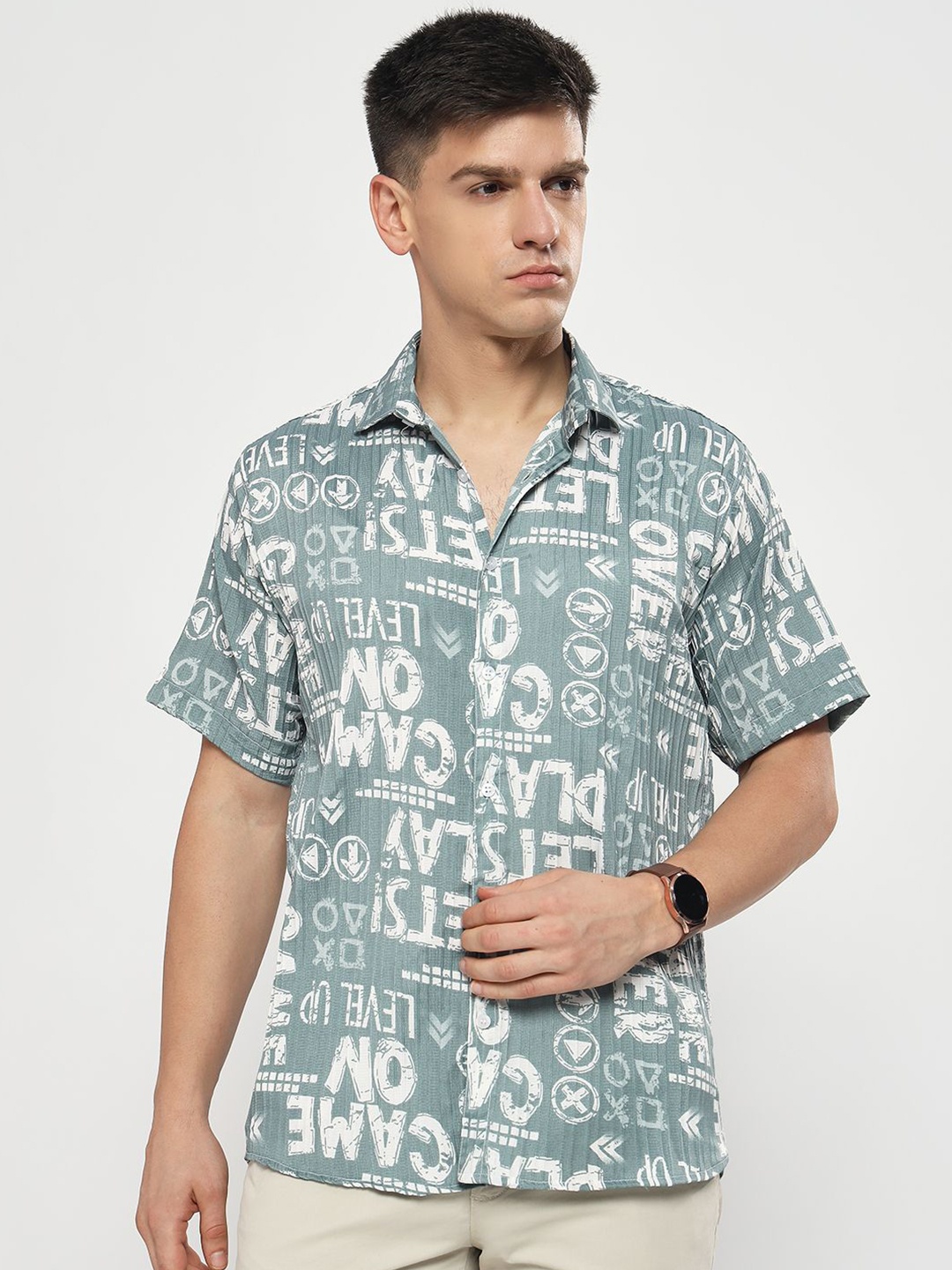 

YOUTH FIRST Men Premium Spread Collar Typography Printed Casual Shirt, Grey