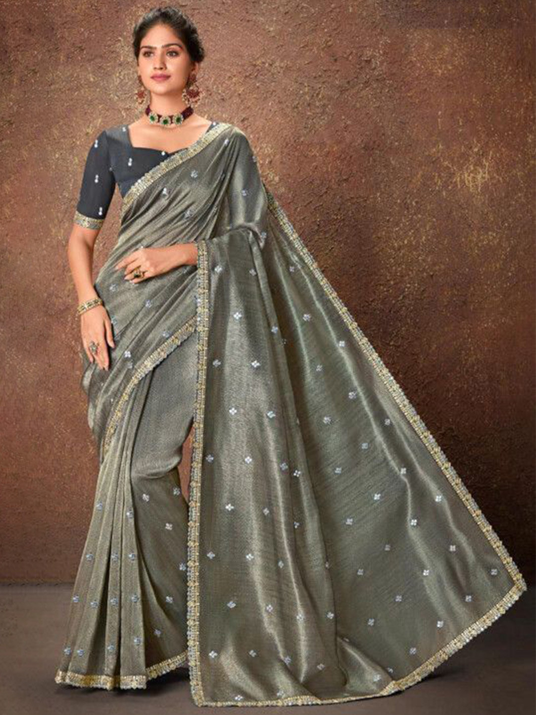 

MAHALASA Ethnic Motifs Embroidered Tissue Saree, Grey