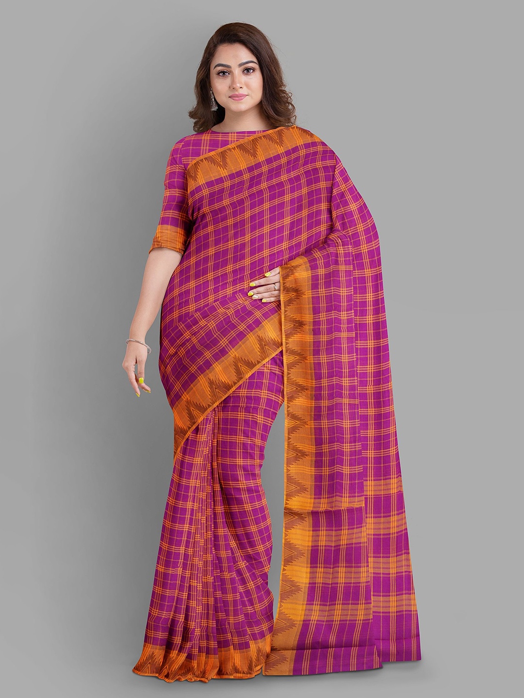 

The Chennai Silks Checked Woven Design Pure Cotton Chettinad Saree, Magenta