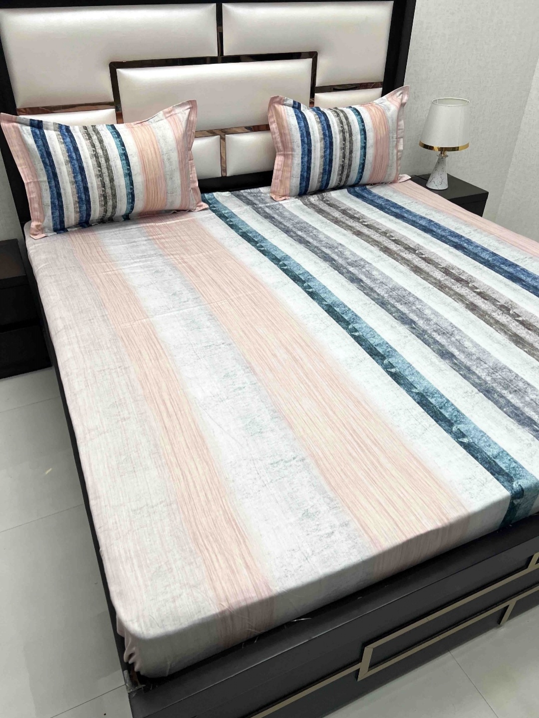 

Pure Decor Cotton King Size Double Bed Bedsheet With 2 Pillow Covers 2.74m X 2.74m, Peach