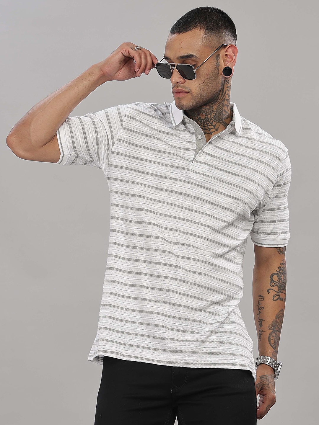 

TOMHIDDLE Men Striped Printed Polo Collar Cotton T-shirt, White