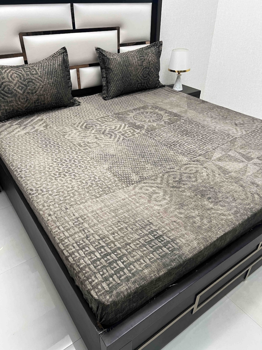 

Pure Decor Cotton King Size Double Bed Bedsheet With 2 Pillow Covers 2.74m X 2.74m, Brown