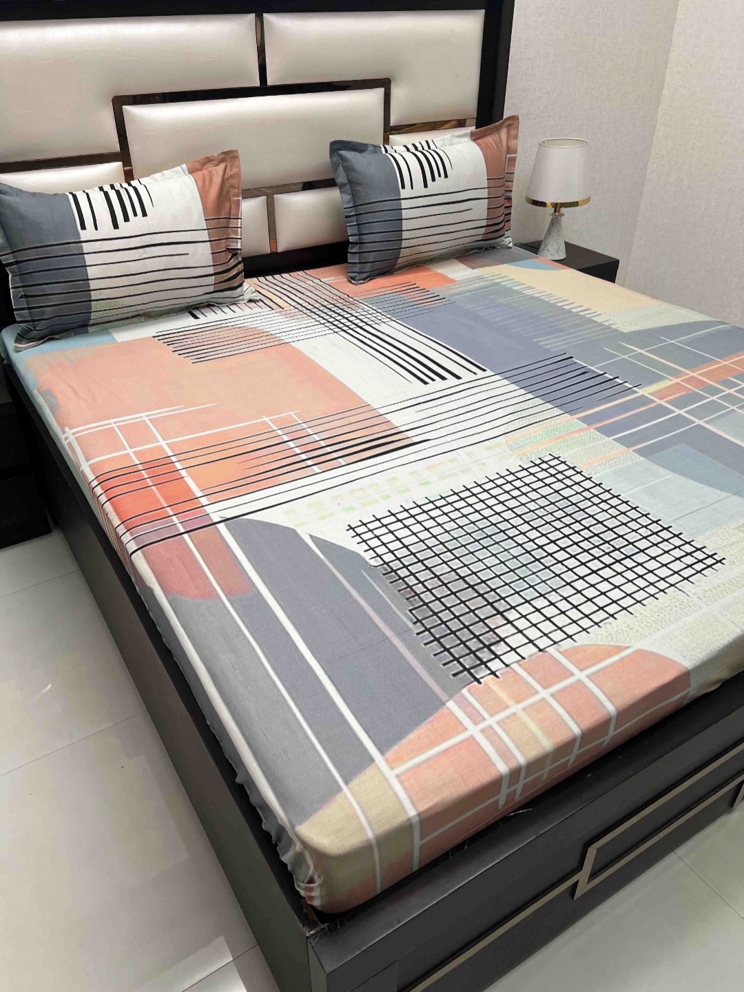 

Pure Decor Cotton King Size Double Bedsheet With 2 Pillow Covers 2.74m X 2.74m, Off white