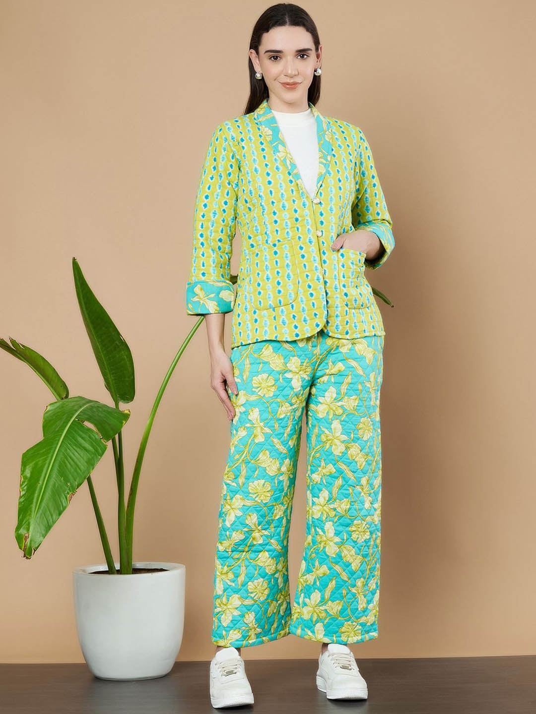 

COTLAND FASHION Printed Cotton Blazer & Trousers, Lime green