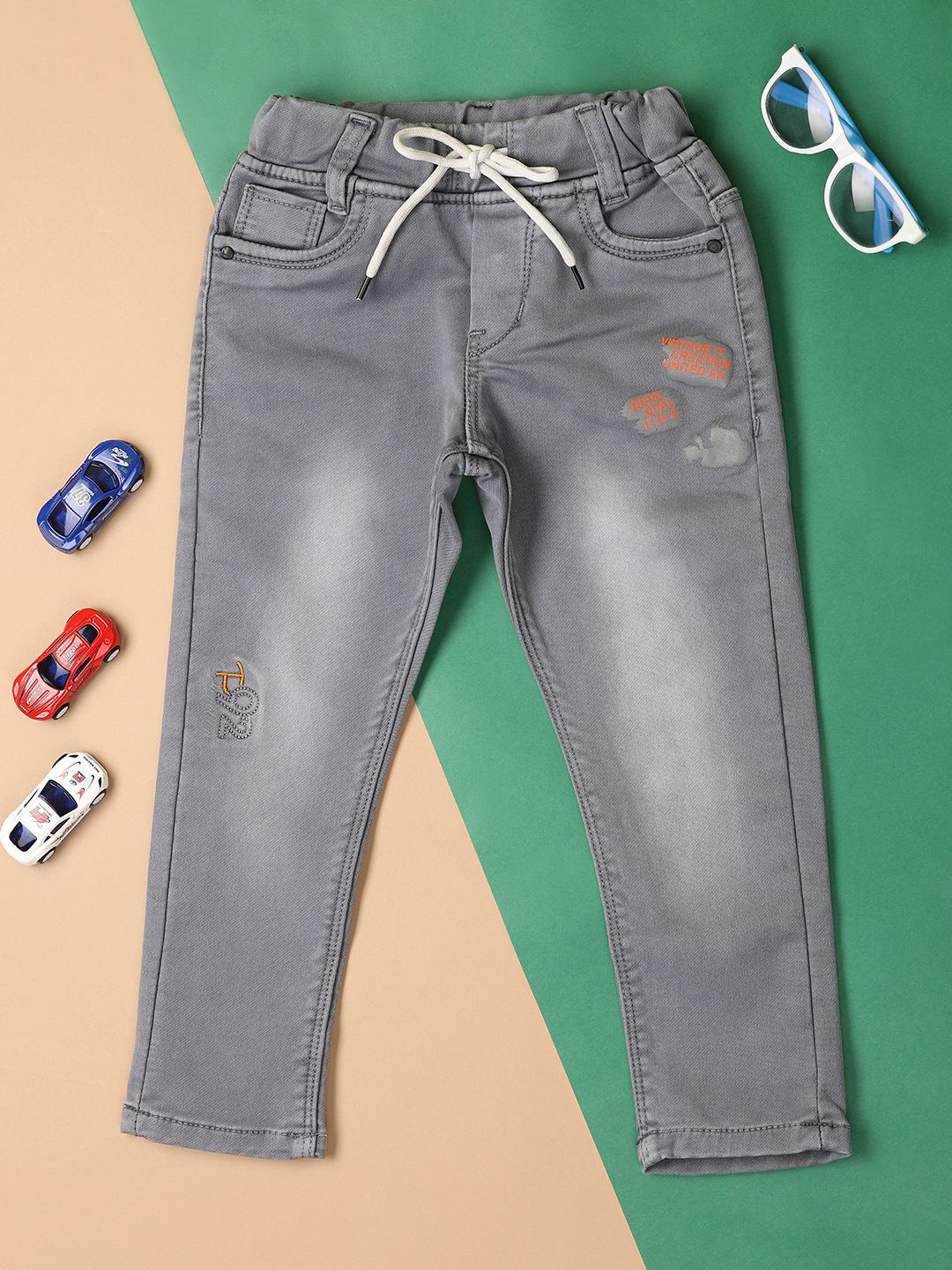 

V-Mart Boys Regular Fit Heavy Fade Stretchable Jeans, Grey