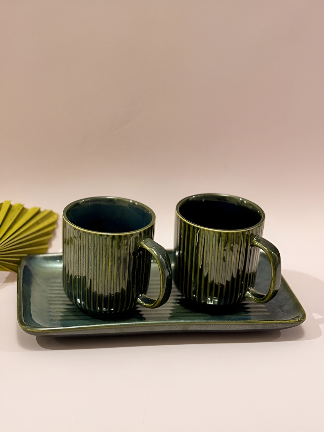 

ARAVALII Green 2 Pieces Ceramic Glossy Cups With Tray