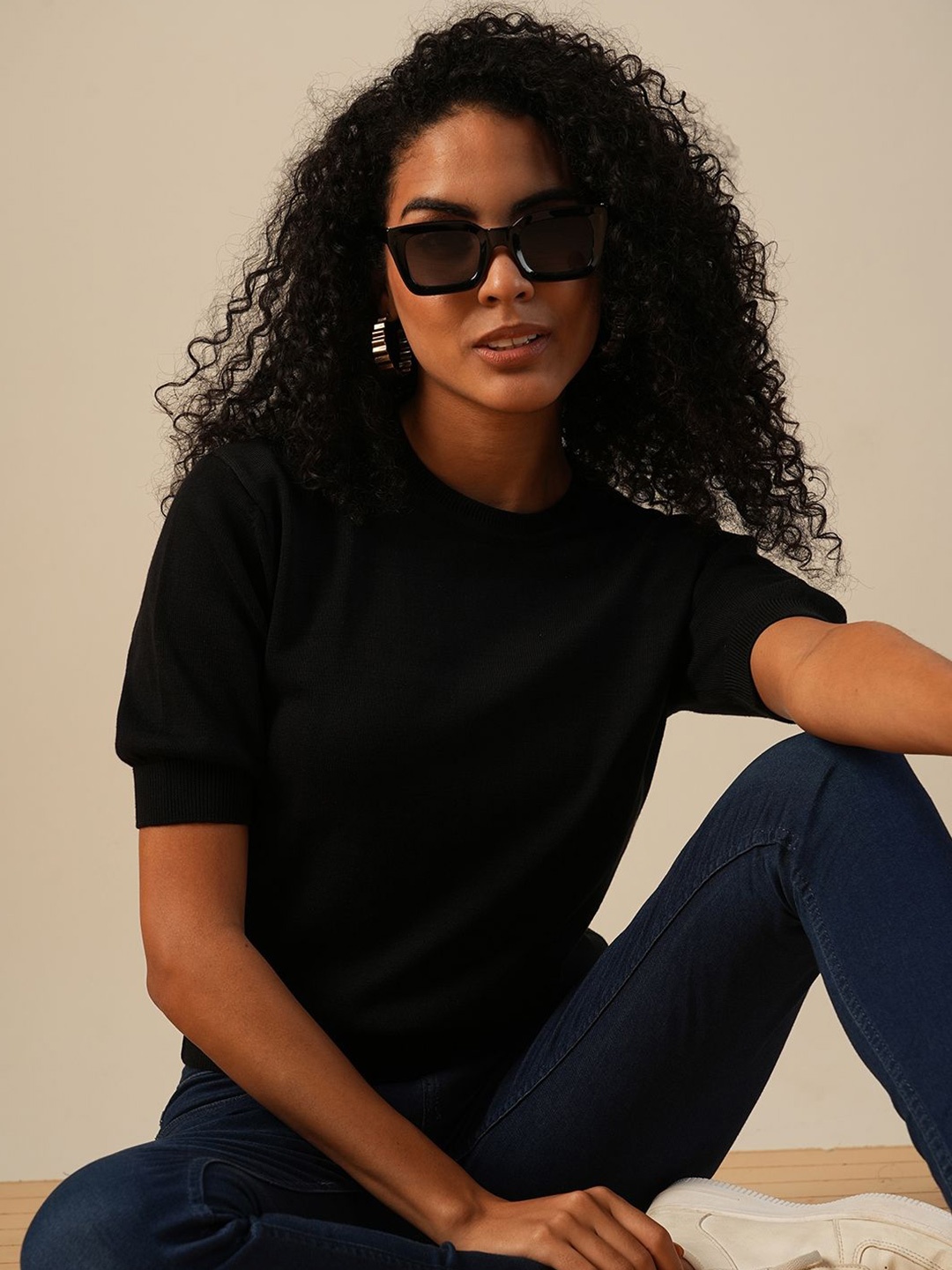 

Globus Round Neck Puff Sleeves Solid Knitted Ribbed Hem Pullover Sweater, Black