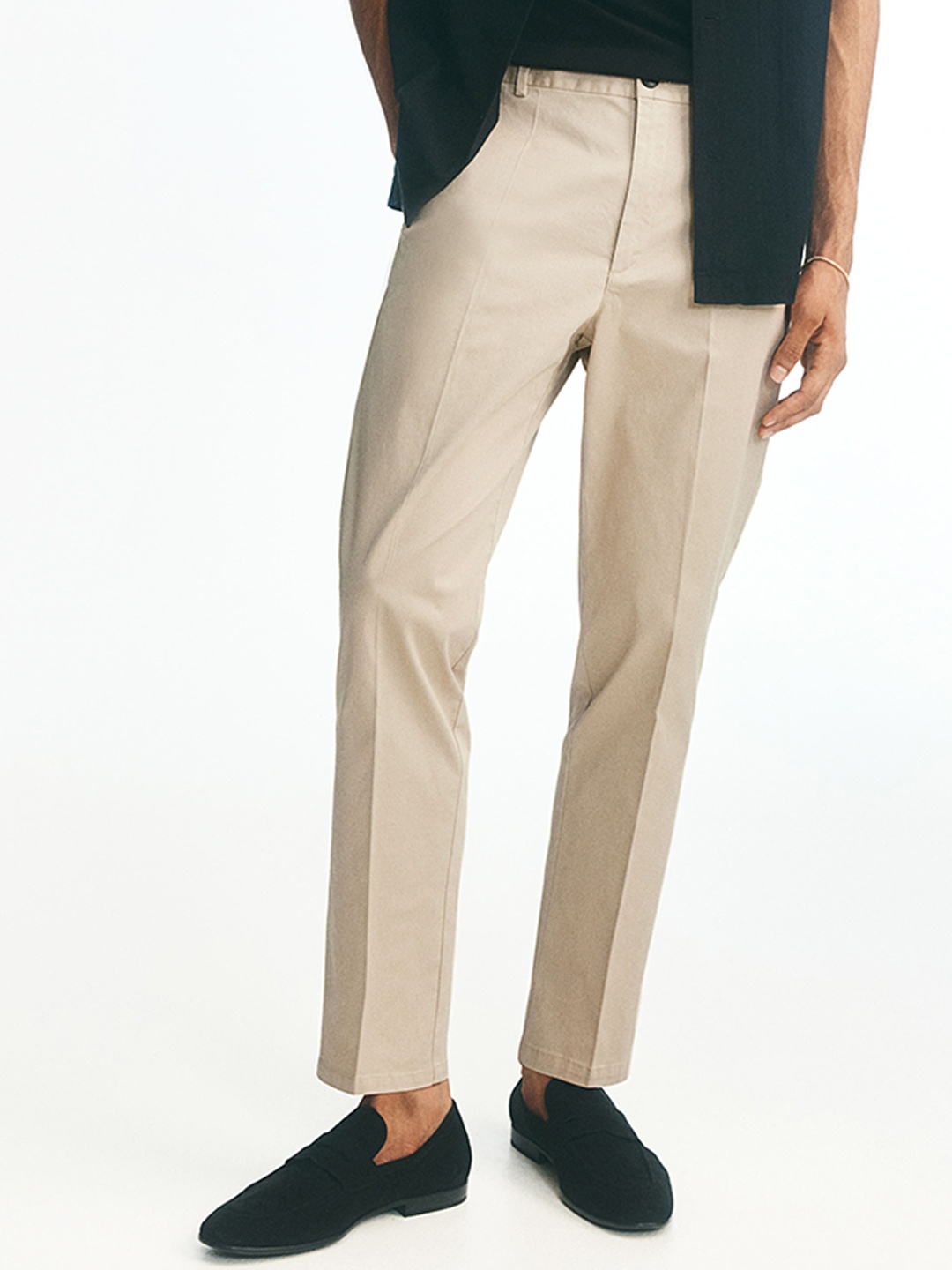 

H&M Men Trousers Dressed, Beige